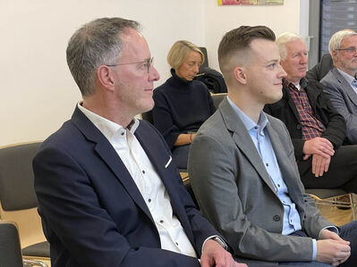 Innenminister Michael Ebling (v.l.) und Landtagskandidat Philip Schimkat (v.r.)